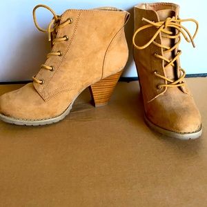Chunky heel brown color booties size 9